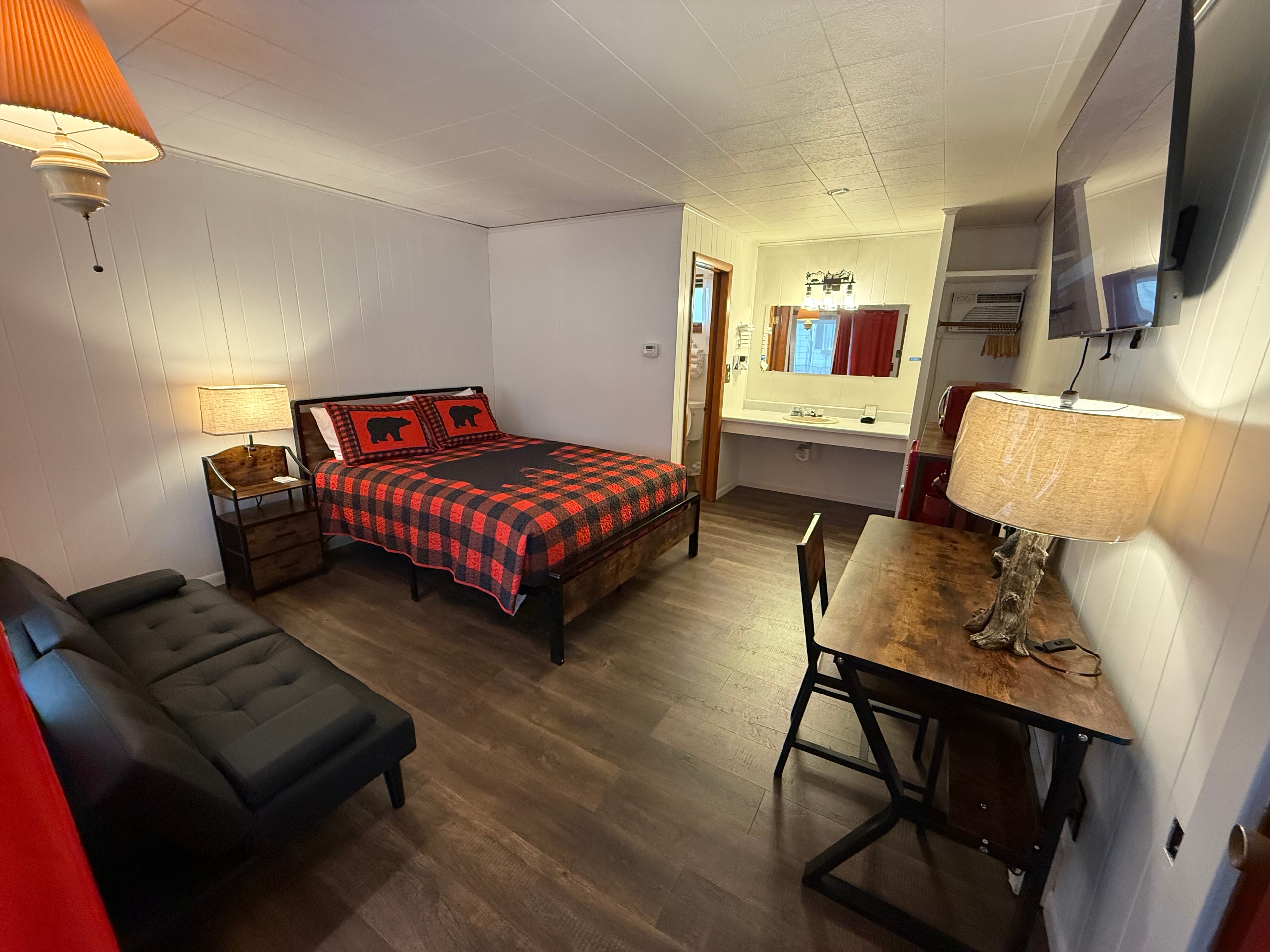 Deluxe Family Suite